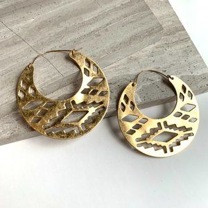NEW~ Sundance Cut Out Hoop Earrings
